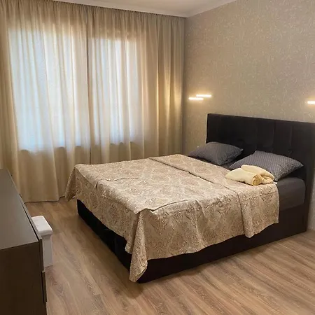 Luxury Seaview Apartment *